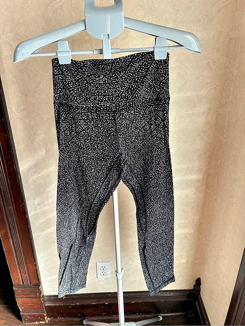 lululemon Real Quick Tight Printed Leggings Black & White